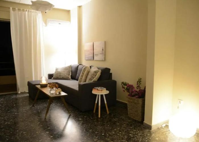 Nea Makri Beach Apartment