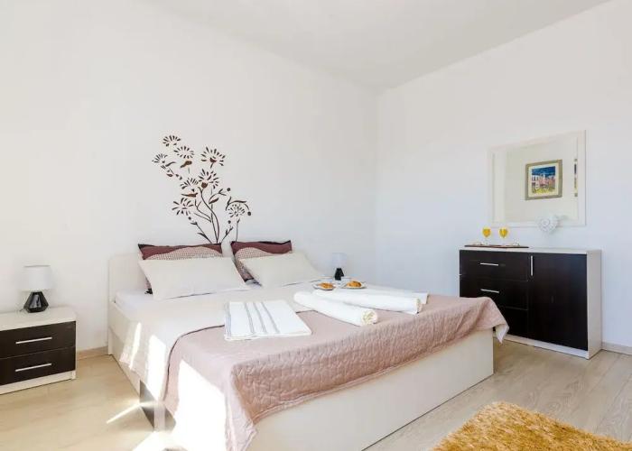 Villa in Gruda With Swimming Pool