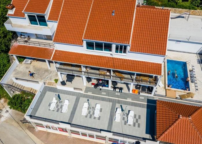 Mata Family Apartments