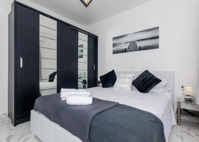Mata Family Apartments