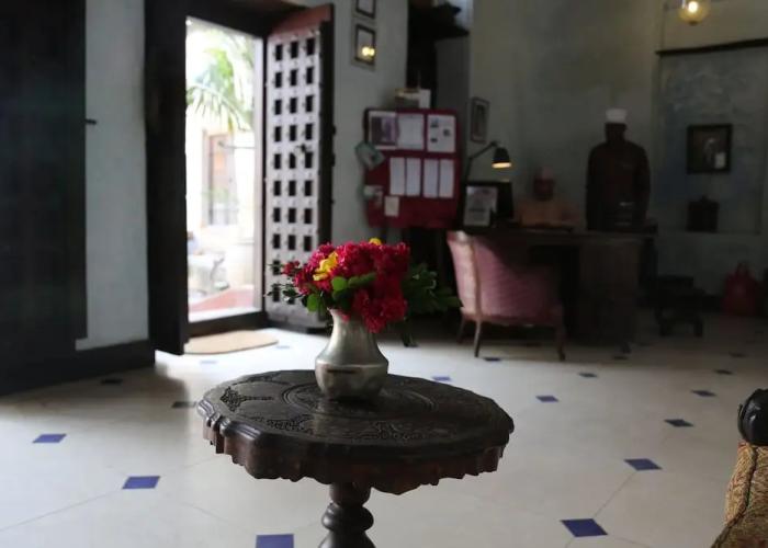 Emerson Spice Hotel