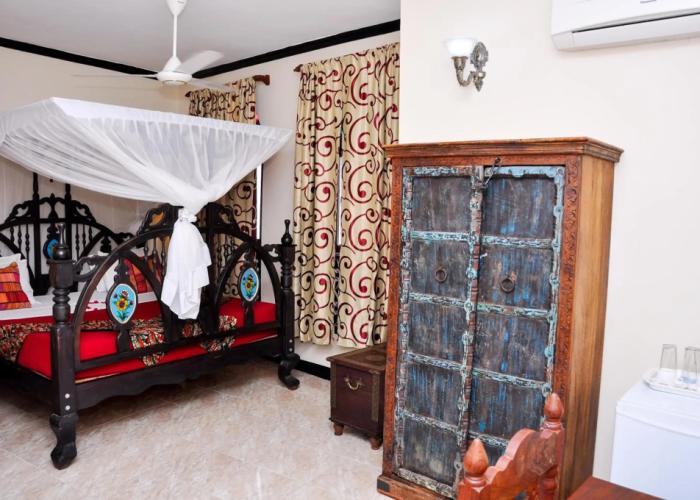 Forodhani Park Hotel