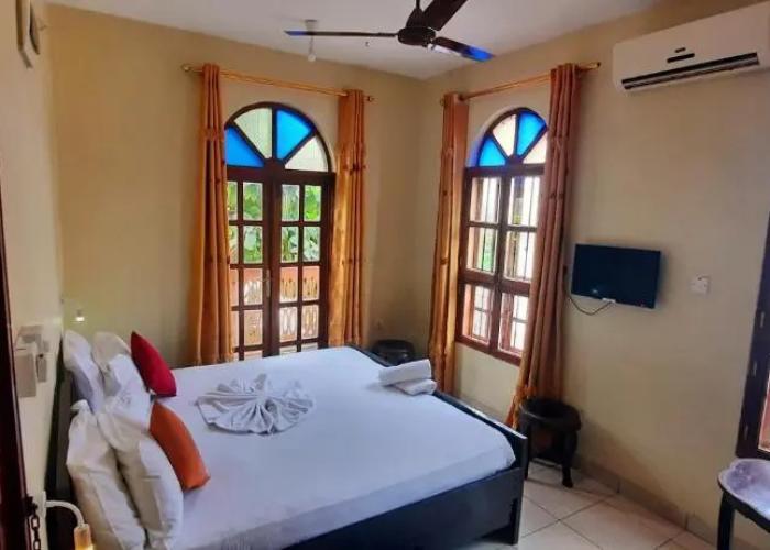 Rumaisa Hotel