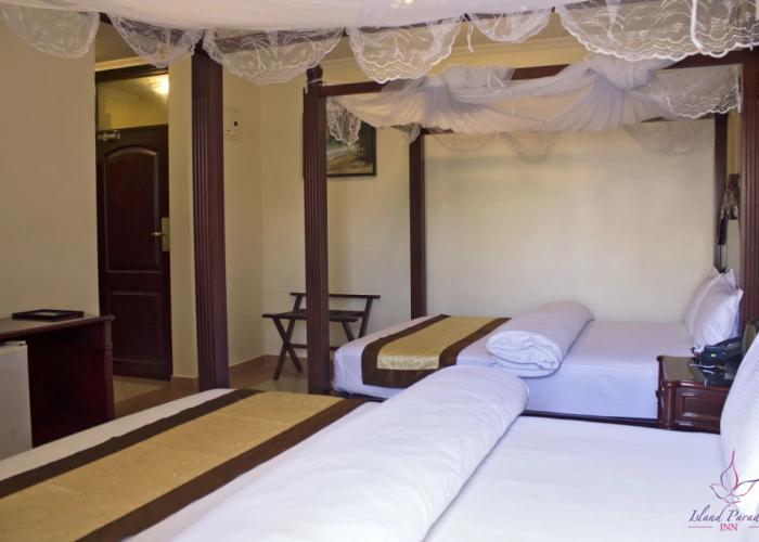 Island Paradise Inn