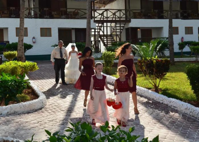 Paradise Beach Resort
