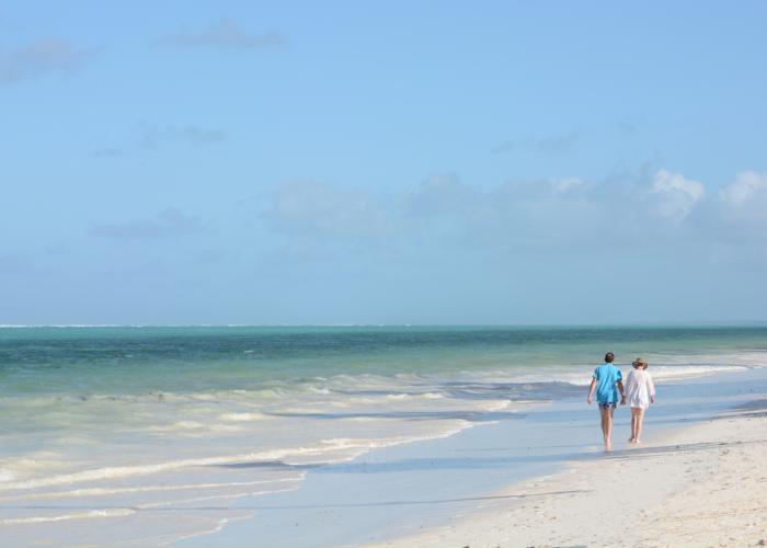 Breezes Beach Club & Spa – Half Board Hotel