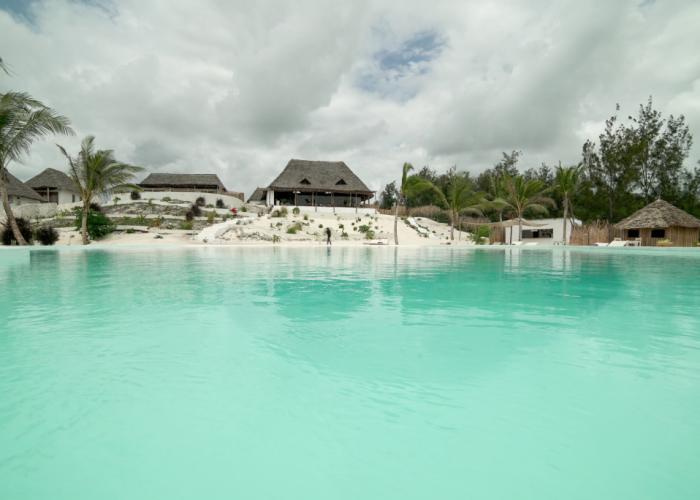 Zanbluu Beach Hotel
