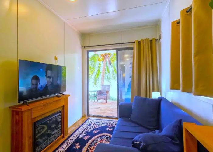 Zanzibar Beach House- South