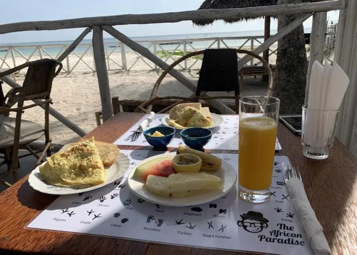 African Paradise Beach Hotel