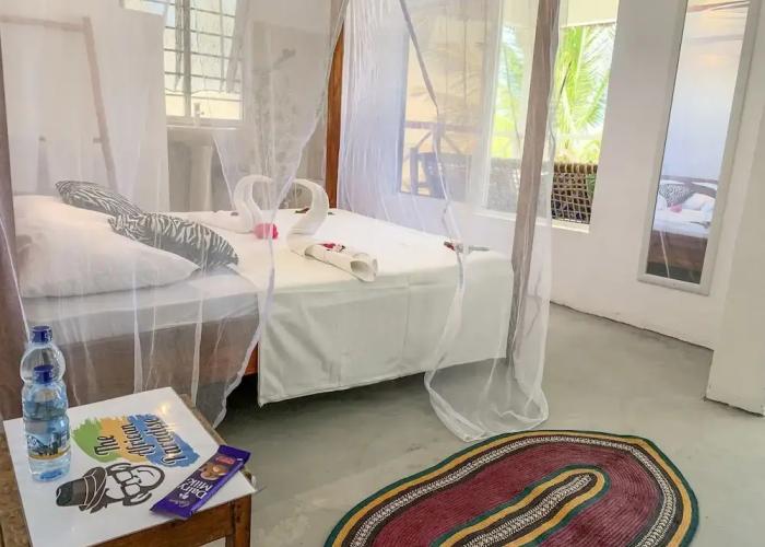 African Paradise Beach Hotel