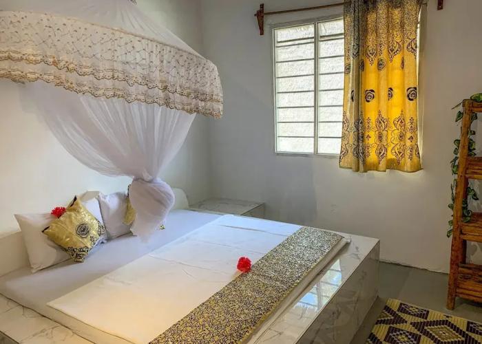 African Paradise Beach Hotel
