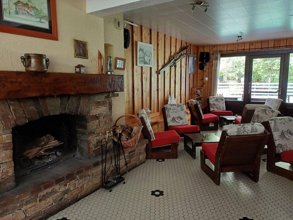 Hôtel et Centre de Montagne Le Choucas