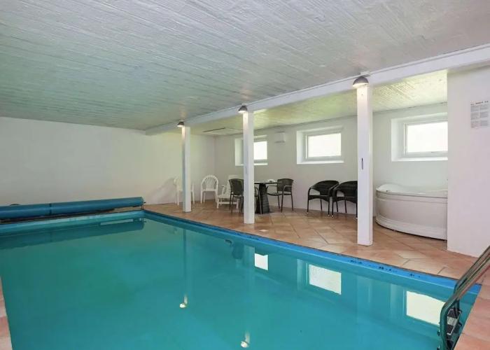 16 Person Holiday Home in Thyholm