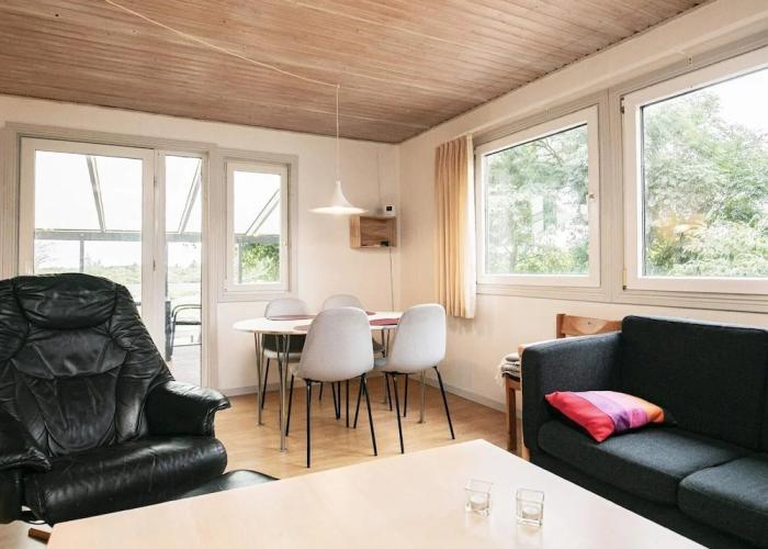 5 Person Holiday Home in Thyholm-by Traum
