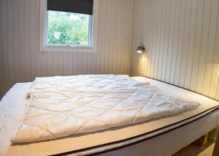6 Person Holiday Home in Thyholm