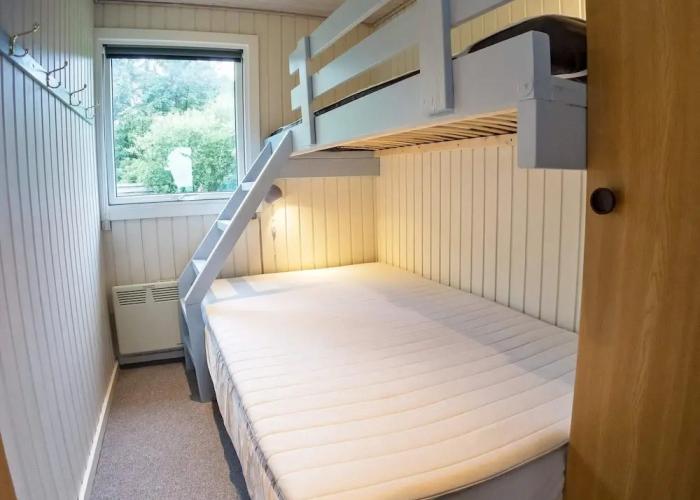 6 Person Holiday Home in Thyholm