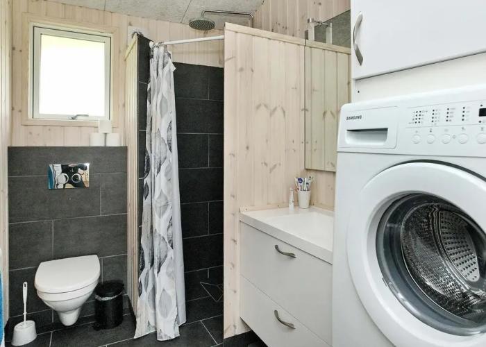 Spacious Holiday Home in Højslev near Sea