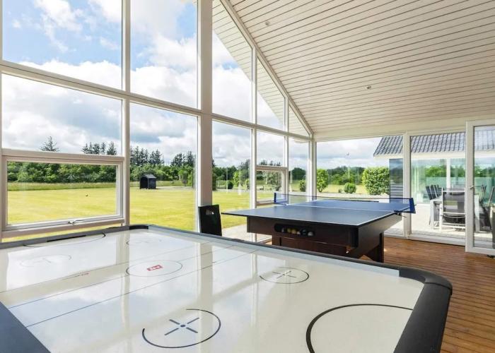 15 Person Holiday Home in Hojslev