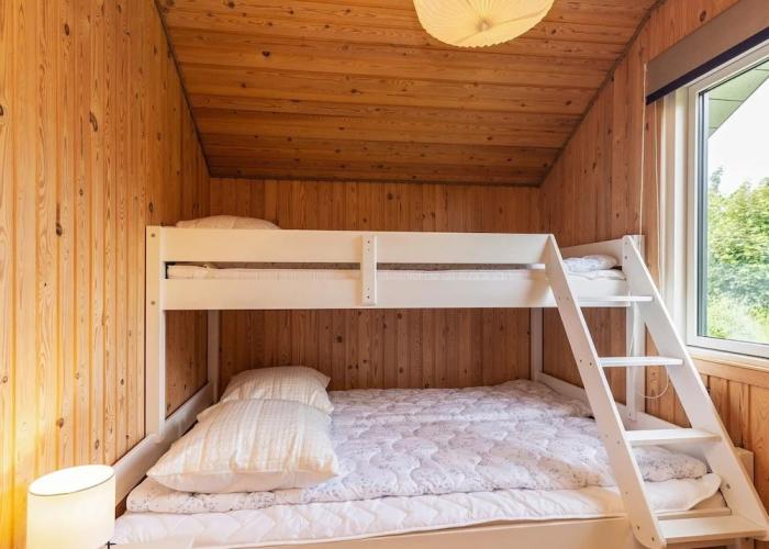 8 Person Holiday Home in Hojslev