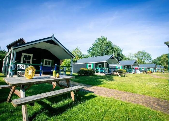 Chalet With Dishwasher, in Natural Environment