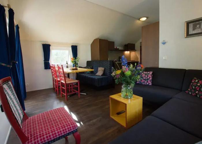 Chalet With Dishwasher, in Natural Environment