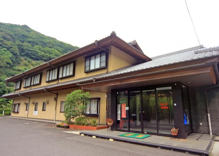 Tsurunoyu Onsen