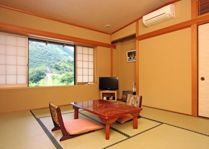 Tsurunoyu Onsen