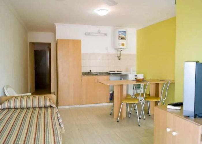 Brisas del Lago Apartamentos