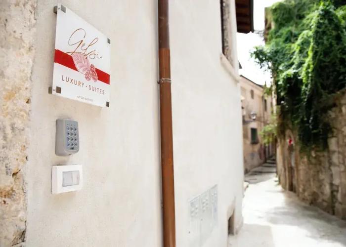 Gelsi Luxury Suites