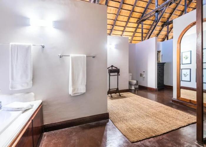 Epacha Game Lodge & Spa