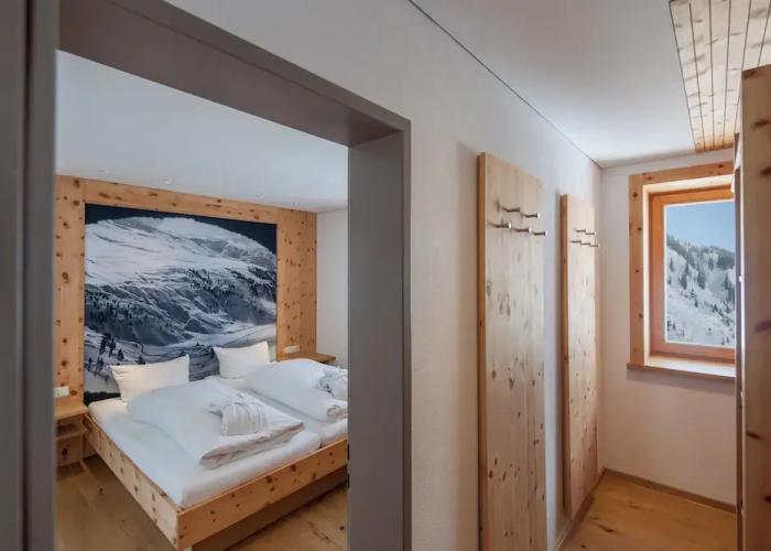Mondschein Hotel and Chalet