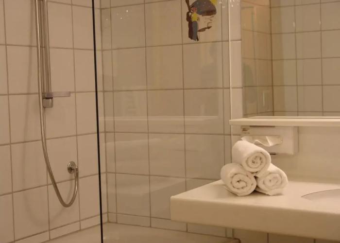 Arpuria l hidden luxury mountain home | Adults friendly