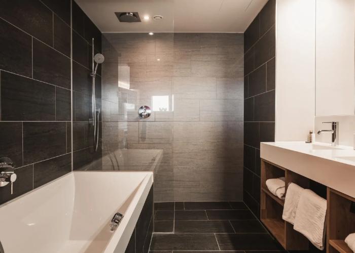 Anthony's Life & Style Hotel