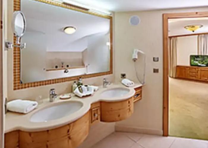 Anthonys Alpin Hotel