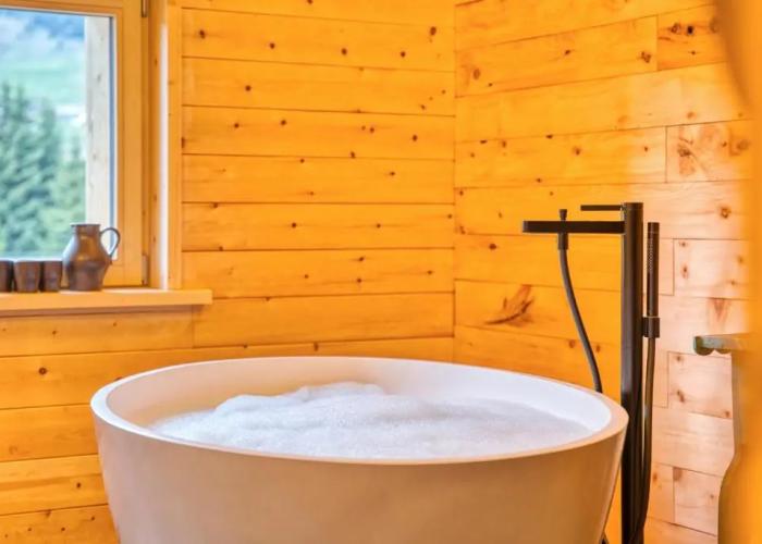 Jup - a luxury boutique chalet