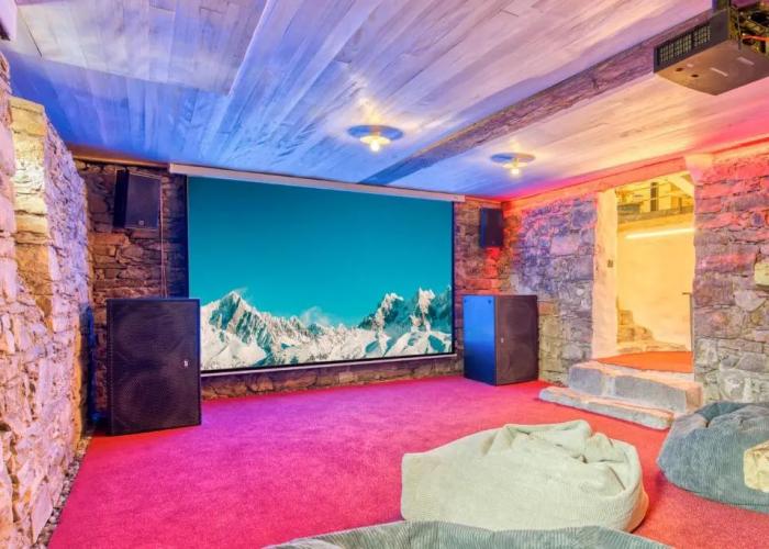 Jup - a luxury boutique chalet