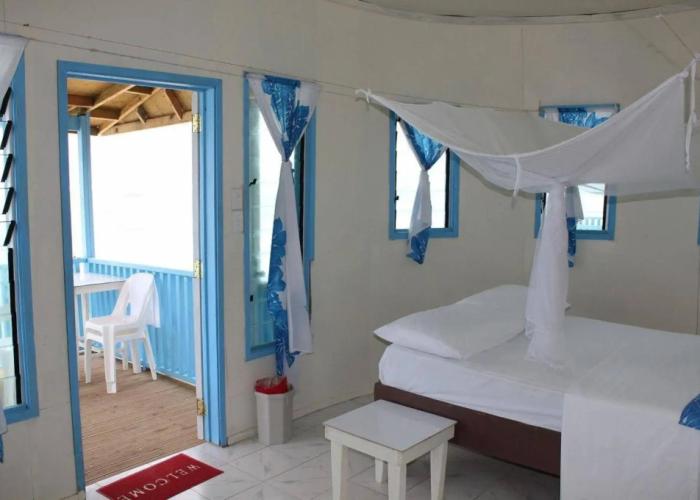 Litia Sini Beach Fales