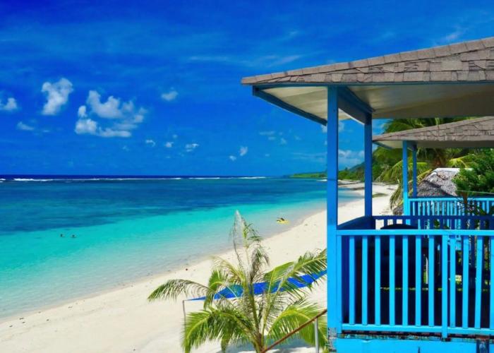Litia Sini Beach Fales