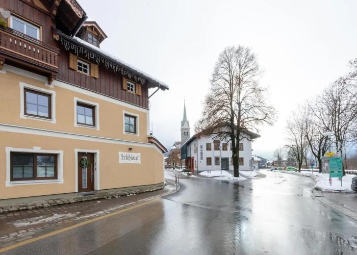 Heritage Chalet in Niedernsill near Ski Area