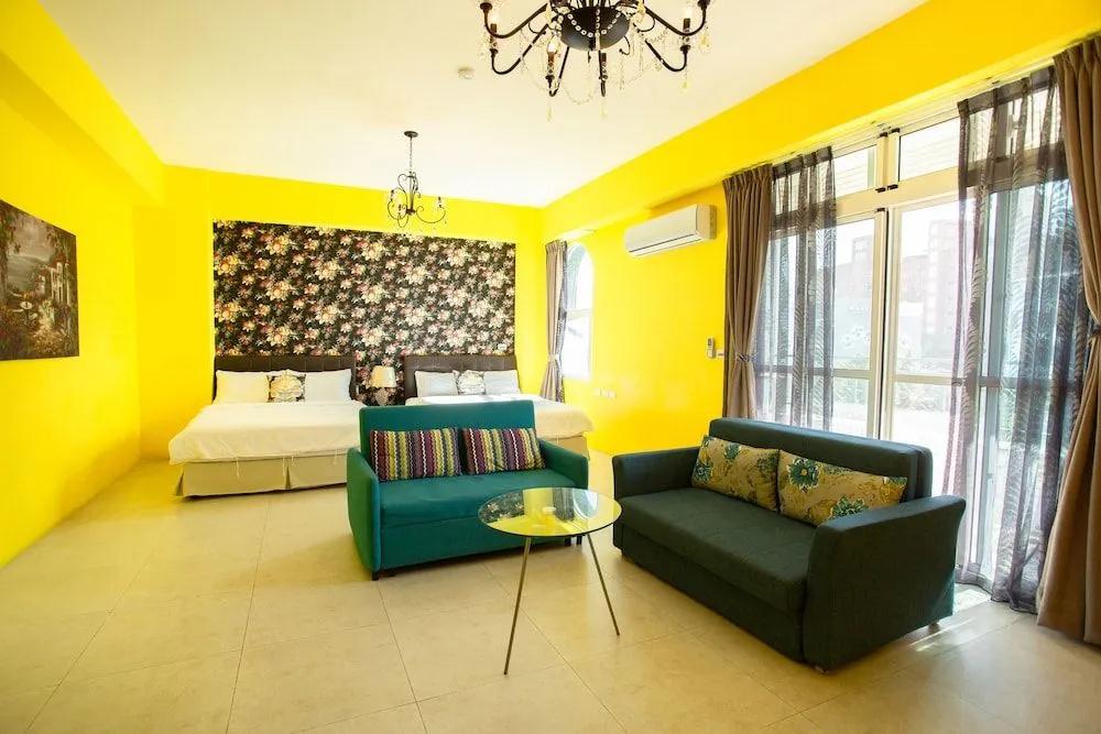 фото Brown B&B