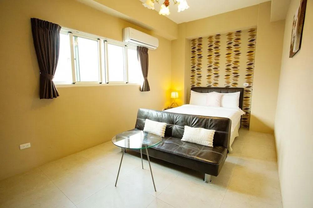 фото Brown B&B