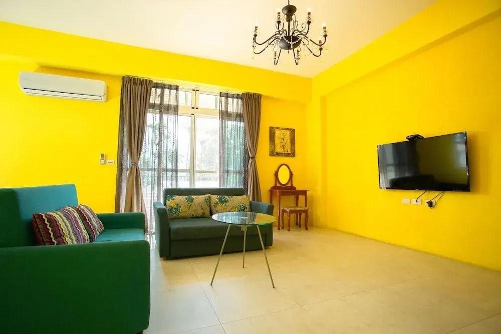 фото Brown B&B