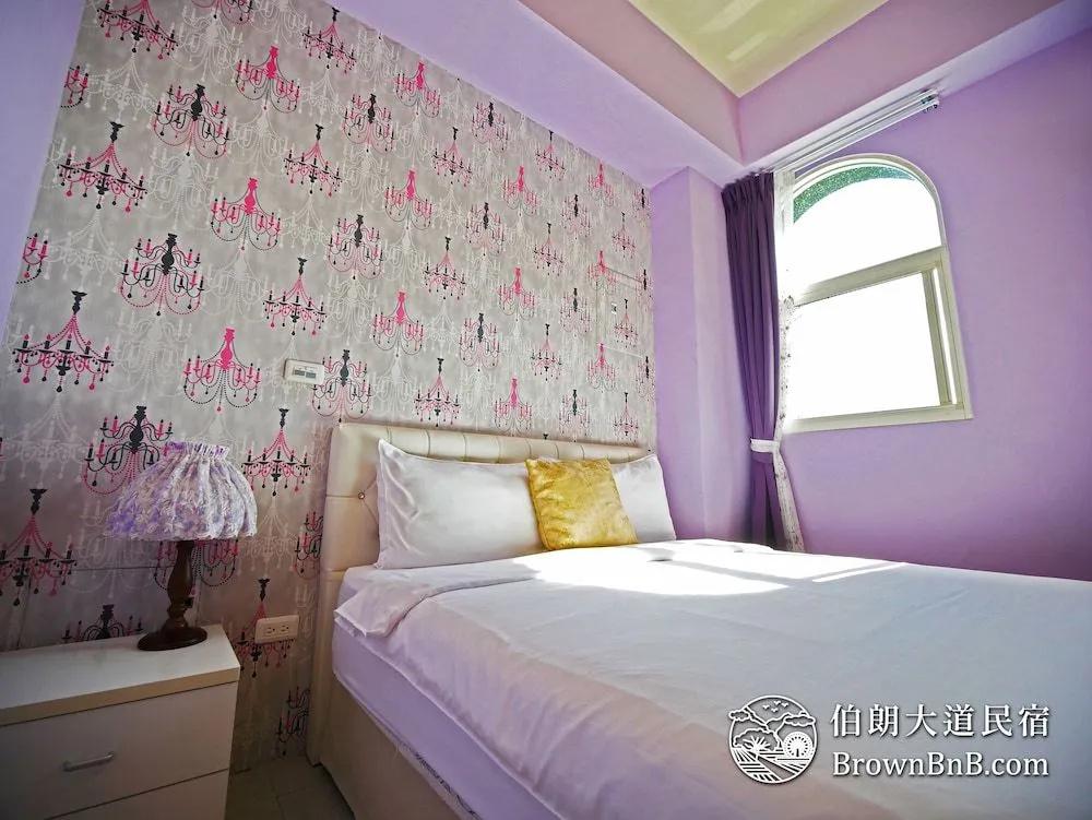 фото Brown B&B