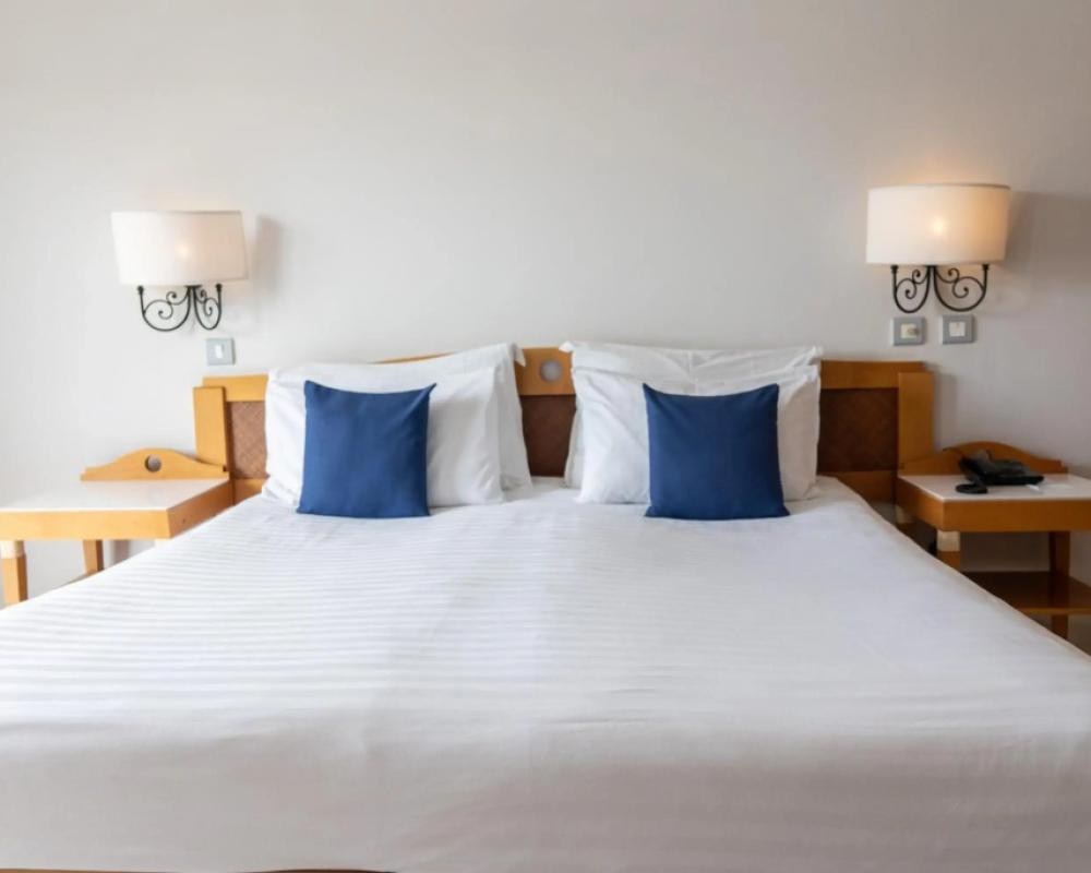 фото Calypso Hotel