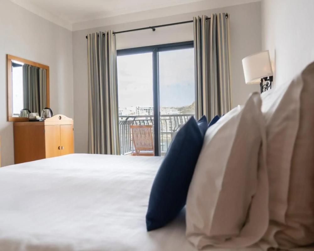 фото Calypso Hotel