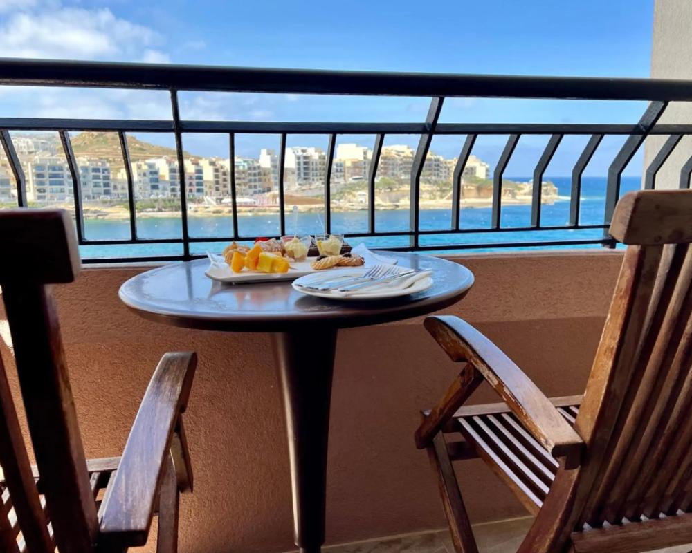 фото Calypso Hotel