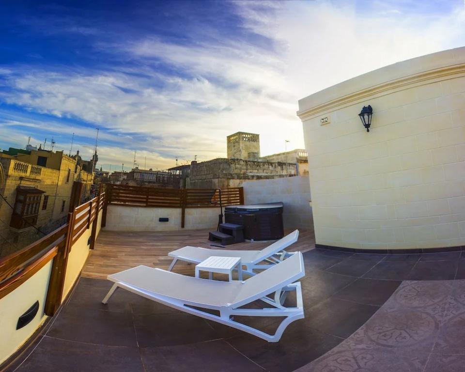 фото Casa Azzopardi Suites