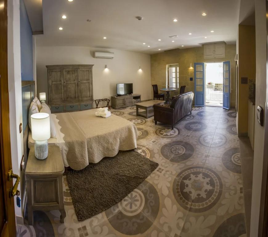 фото Casa Azzopardi Suites