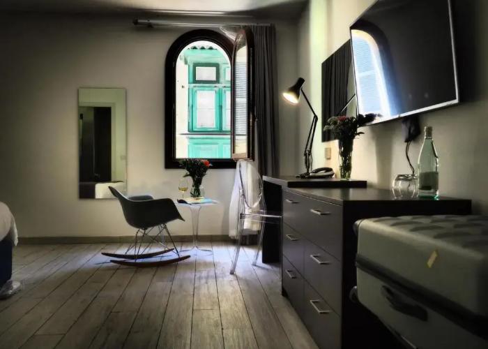 Adelphi Boutique Hotel