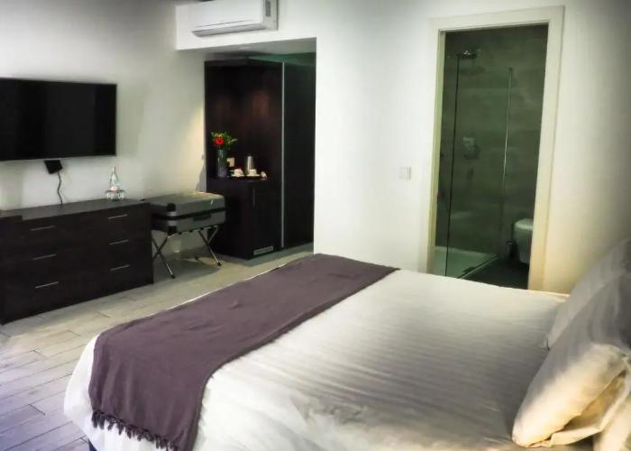 Adelphi Boutique Hotel